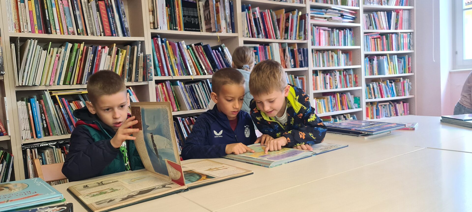 Mjesec knjige 2025 - 8